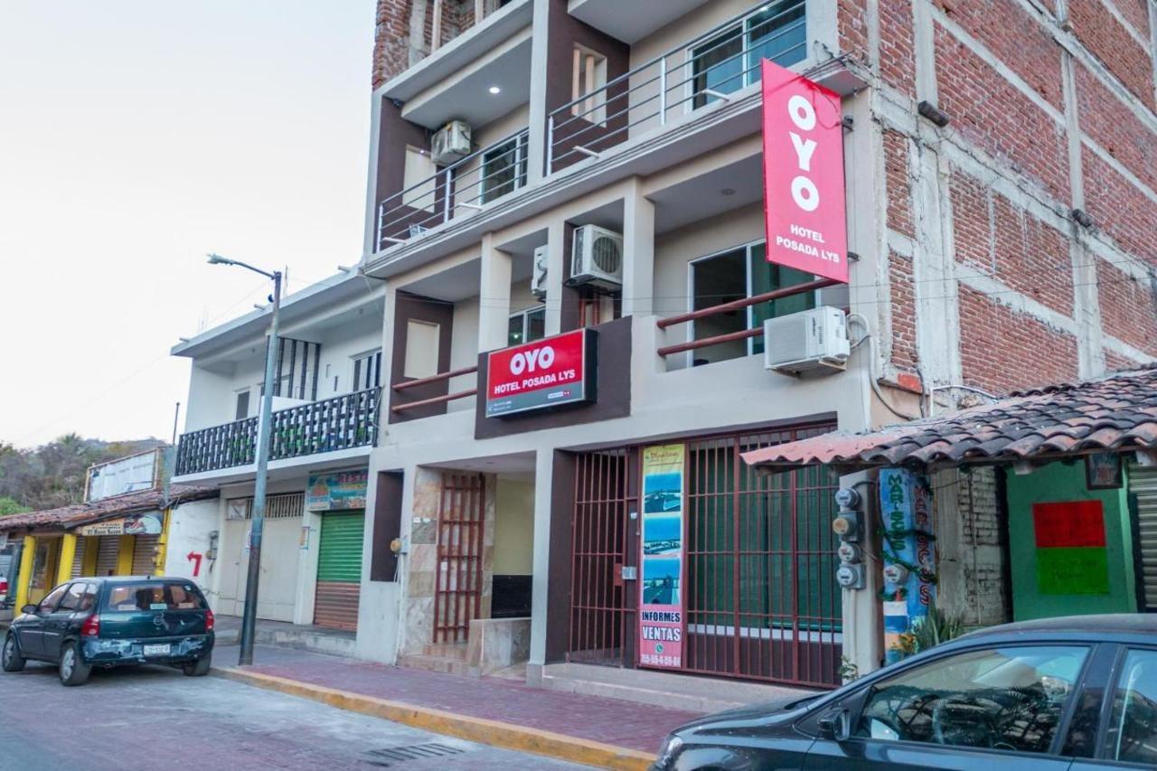 OYO Hotel Posada Lys Zihuatanejo Exterior foto